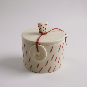 Χειροποίητο πορσελάνινο κουτί με ευχές 2026